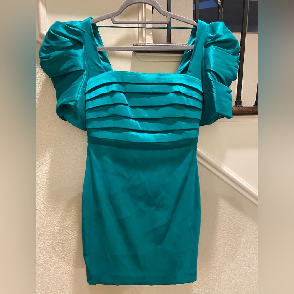 Jewel Badgley Mischka NWT Bright Emerald Mini Dress Puffed Sleeves/Boning Sz 4